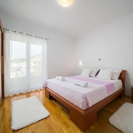 Daire With Wifi Podstrana, - 25097 Split