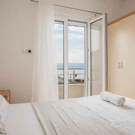 Apartman With Wifi Podstrana, - 25097 Split