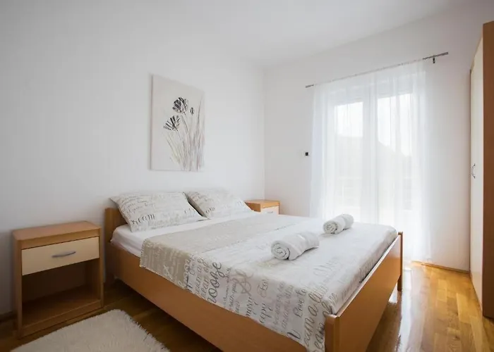 Daire With Wifi Podstrana, - 25097